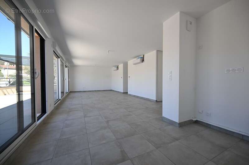 Appartement à VAUGNERAY