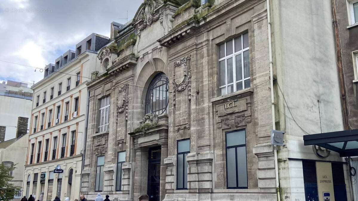 Commerce à BOULOGNE-SUR-MER