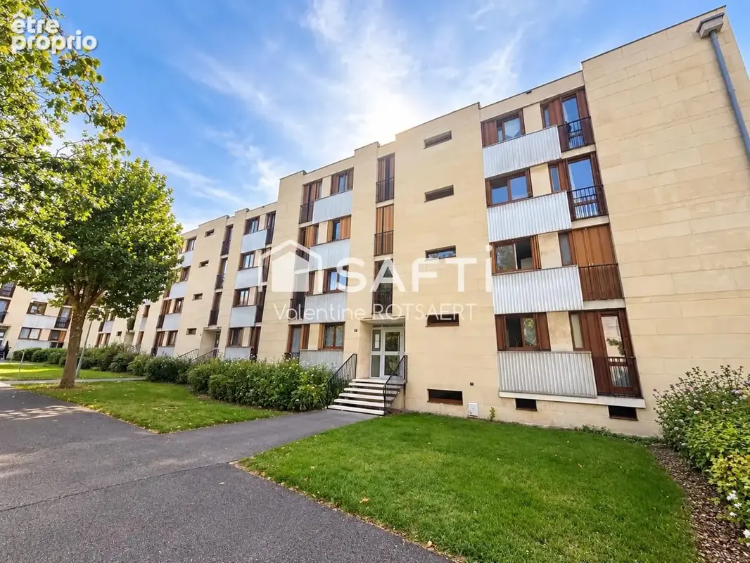 Photo 1 - Appartement à COMPIEGNE