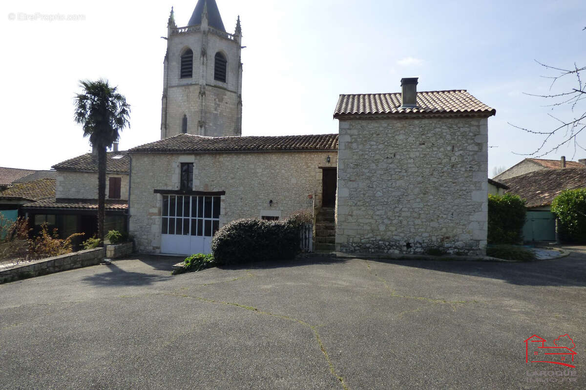 Maison à HAUTEFAGE-LA-TOUR