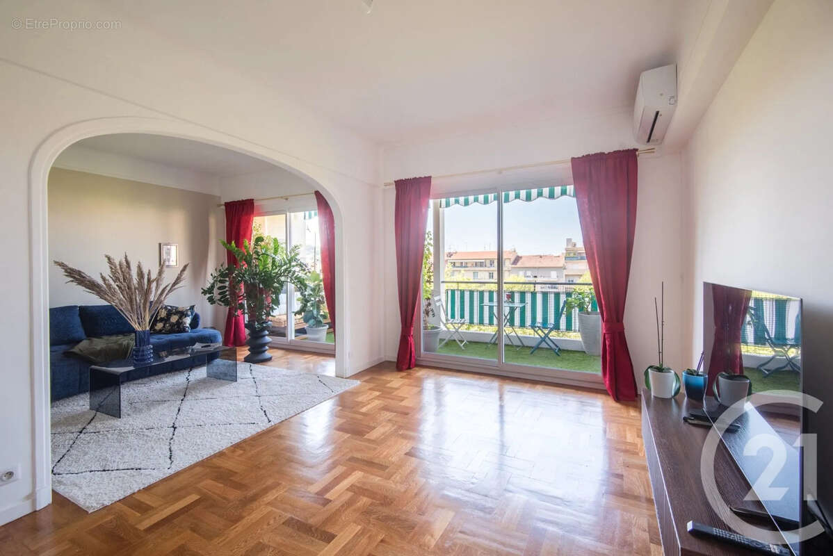 Appartement à NICE