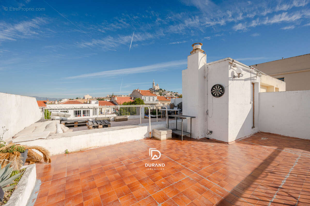 Appartement à MARSEILLE-7E