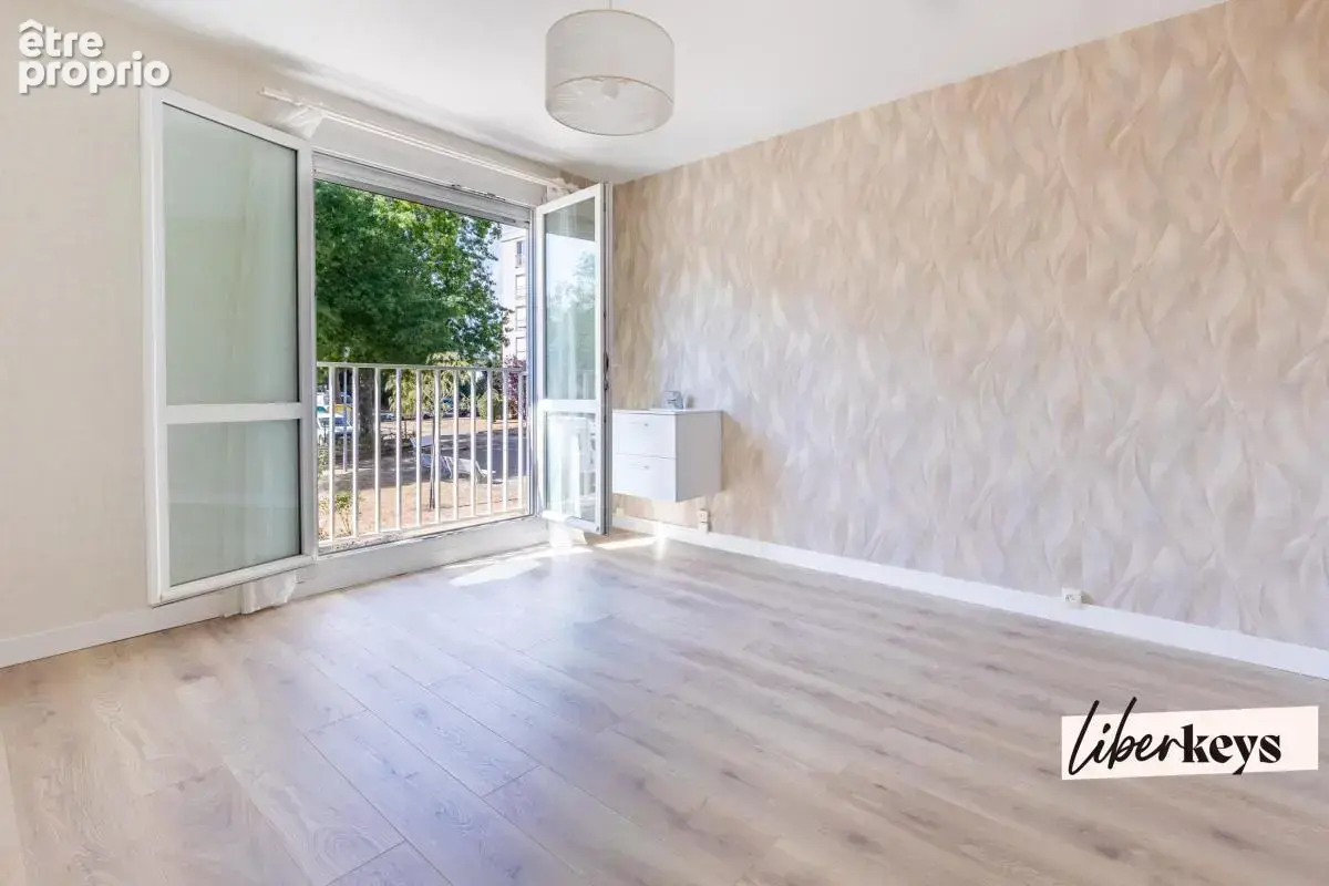 Appartement T4 rénové avec cave et parking Saint-Herblain - photo 3