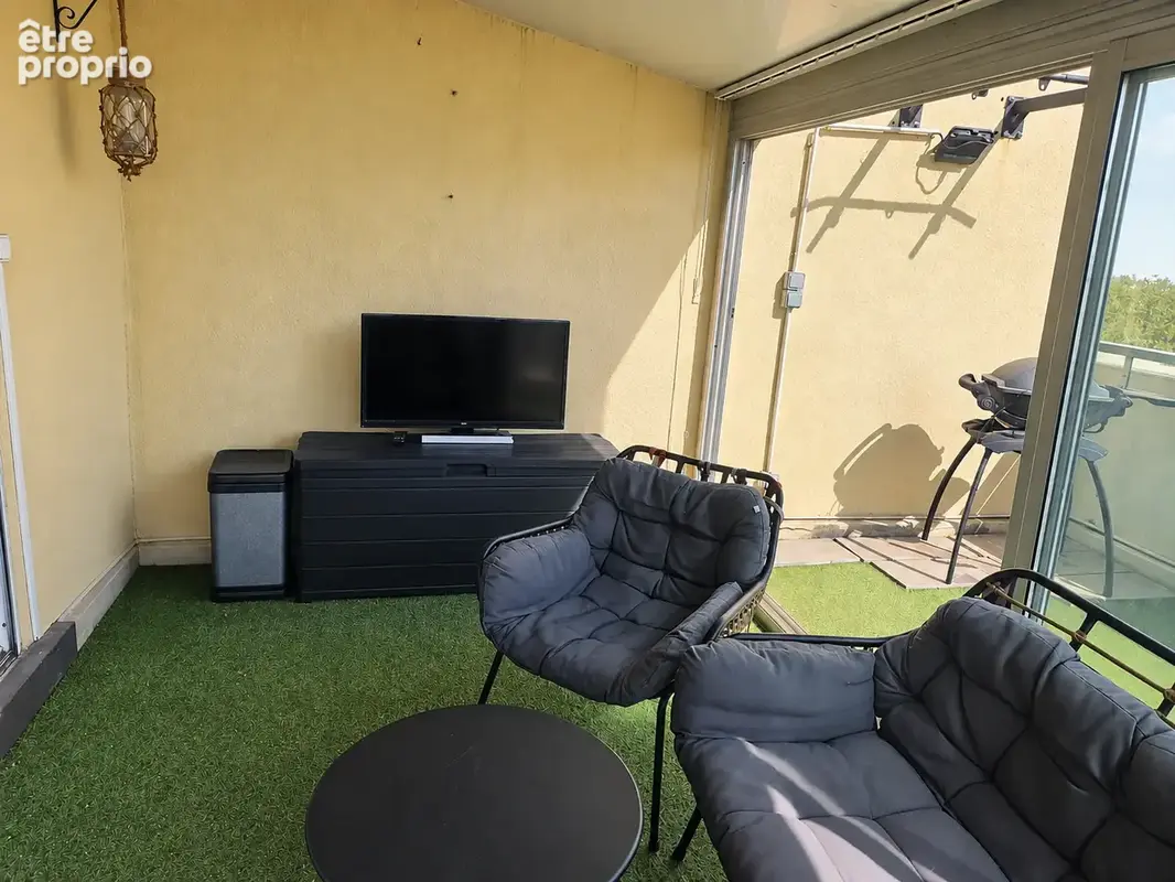 En exclusivite t3 avec terrasse en 5eme etage dans residence fermee avec ascenseur - photo 10