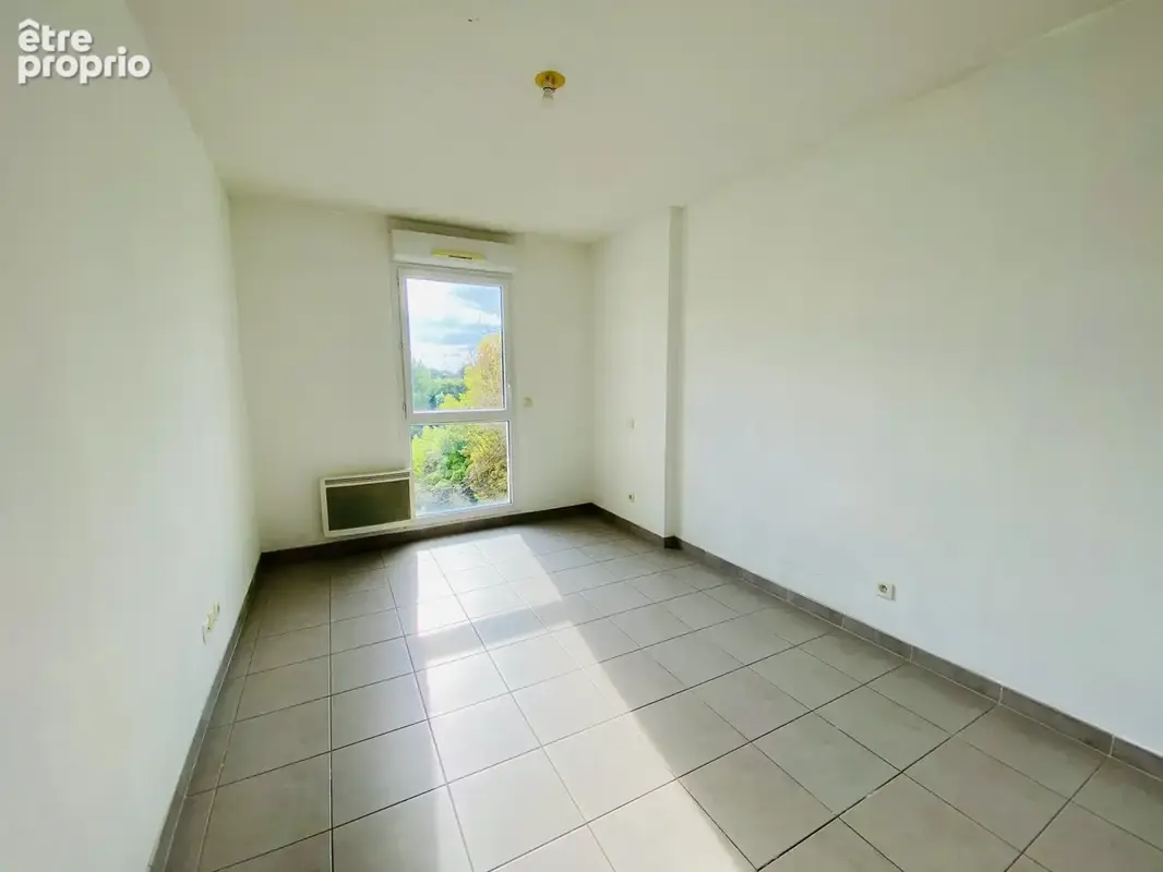 Montpellier centre - lumineux t3 de 70m2, terrasse expo sud ouest,  double garage en sous-sol - photo 8