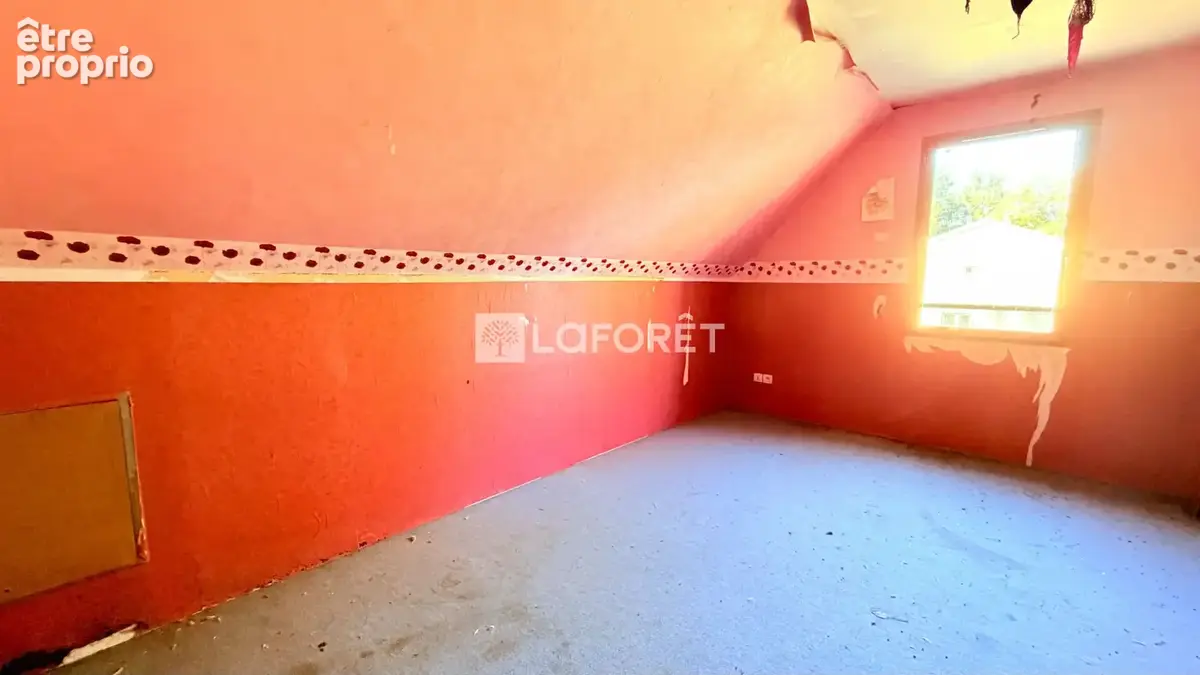 A vendre à ELISE-DAUCOURT, 4 chambres 110 m² - photo 12