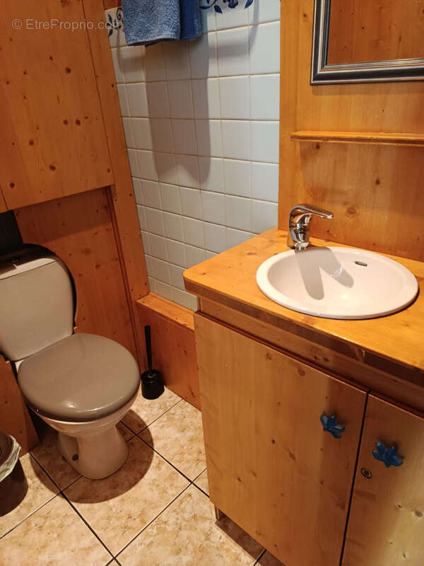 Appartement à GREOLIERES