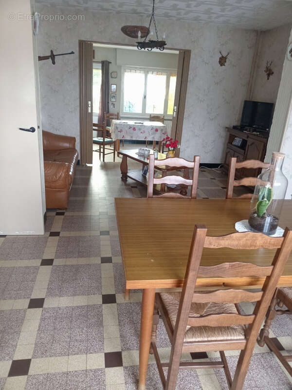 Maison à SAINT-PYTHON