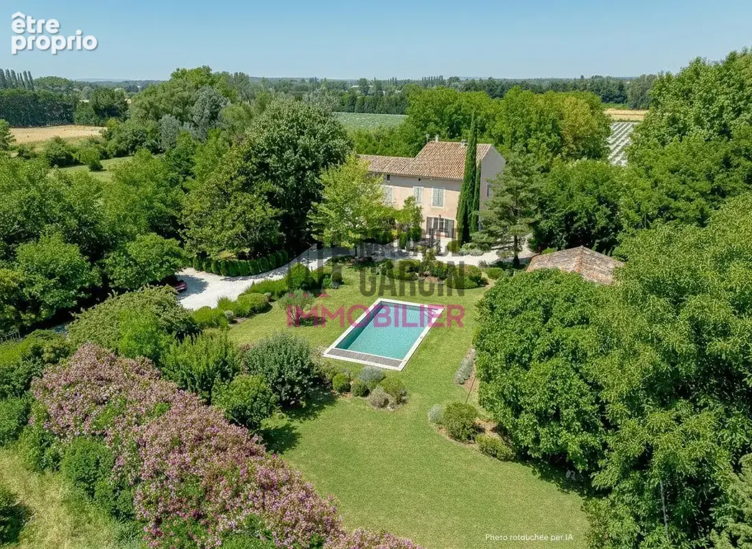 Maison 9 pièces 330 m² à vendre à Pernes-Les-Fontaines (84210) - photo 2