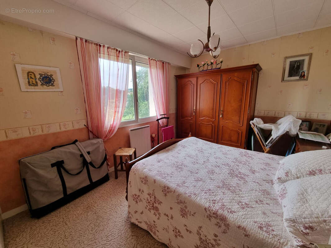 Photo 6 - Maison à GUEUGNON