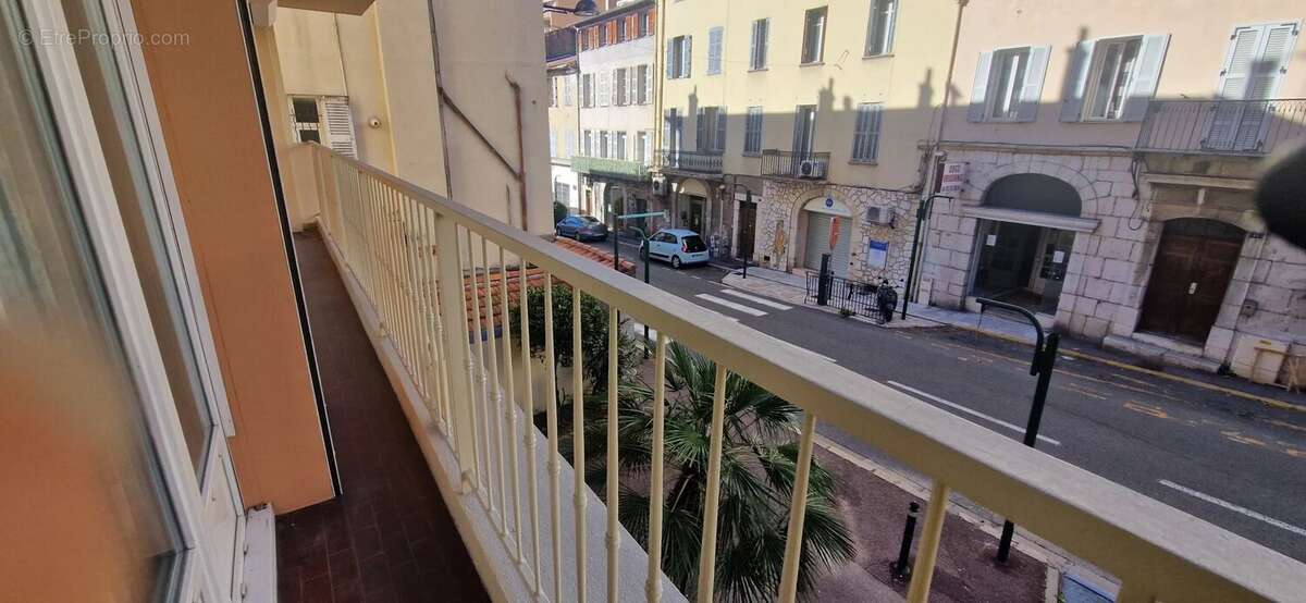 Appartement à GRASSE