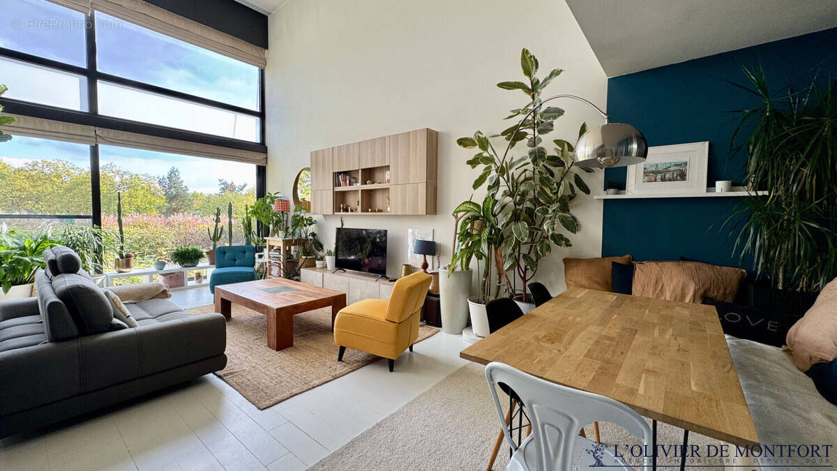 Appartement à MONTIGNY-LE-BRETONNEUX