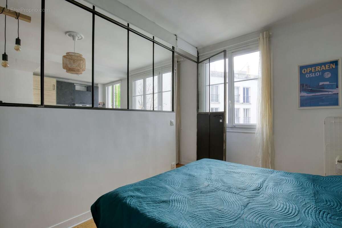 Appartement à PARIS-10E