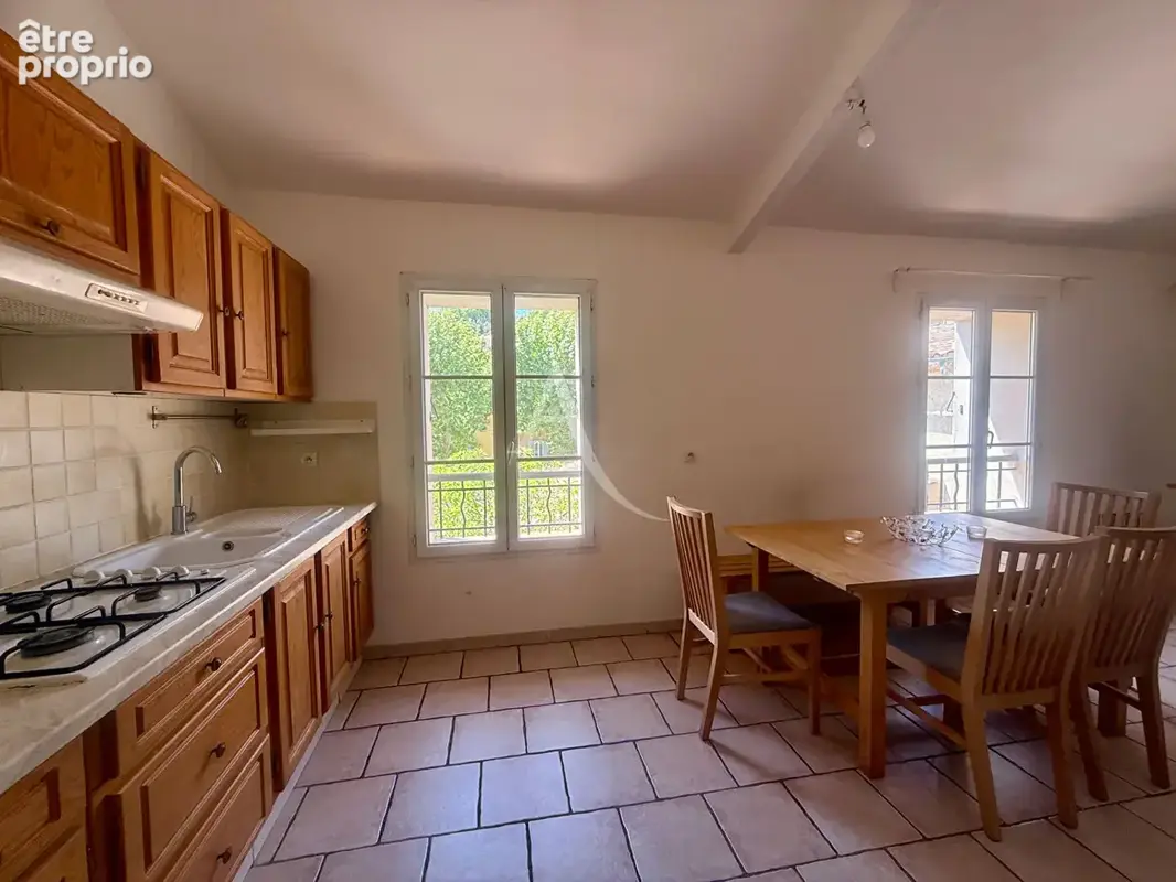Maison à GINASSERVIS