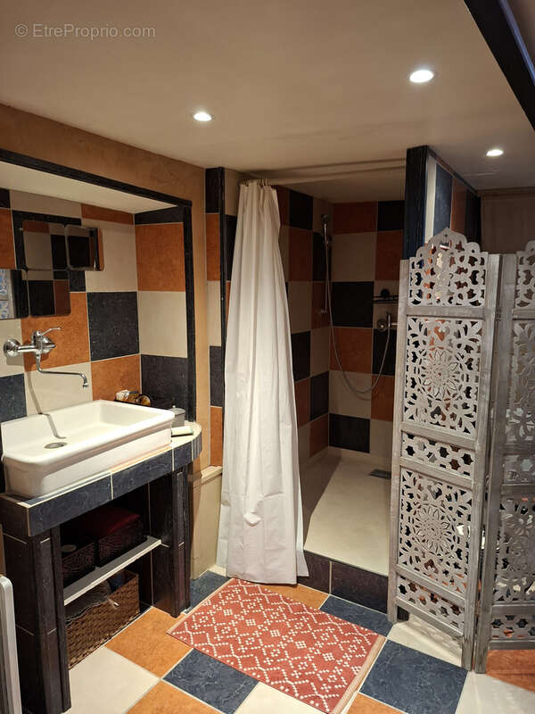 Maison de charme 5 pièces, au coeur du village et de ses  commerces - photo 13