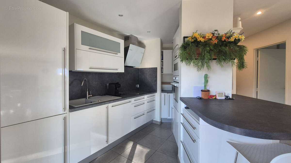 Appartement à MANDELIEU-LA-NAPOULE