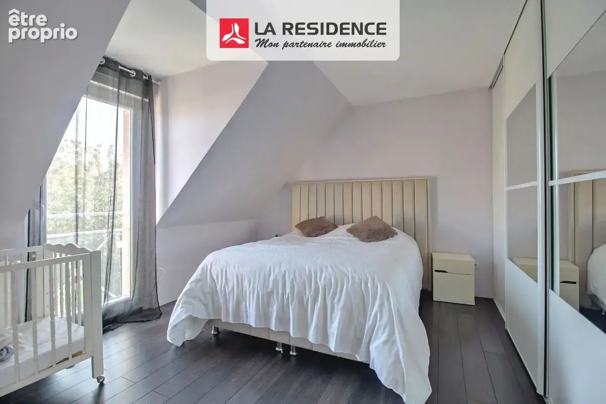 Maison 6 pièces 150 m² à vendre à Saint-Etienne-Du-Rouvray (76800) - photo 4