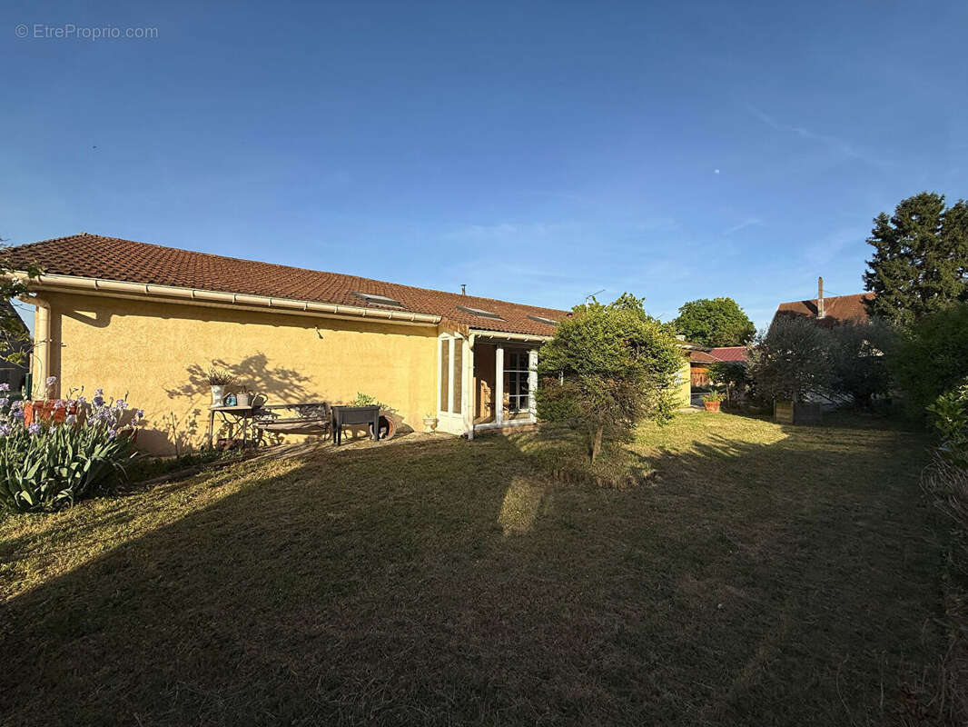 Maison à CHATEAU-GAILLARD