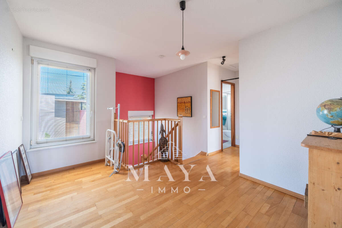 Maison 135 m² à Sausheim  - photo 8