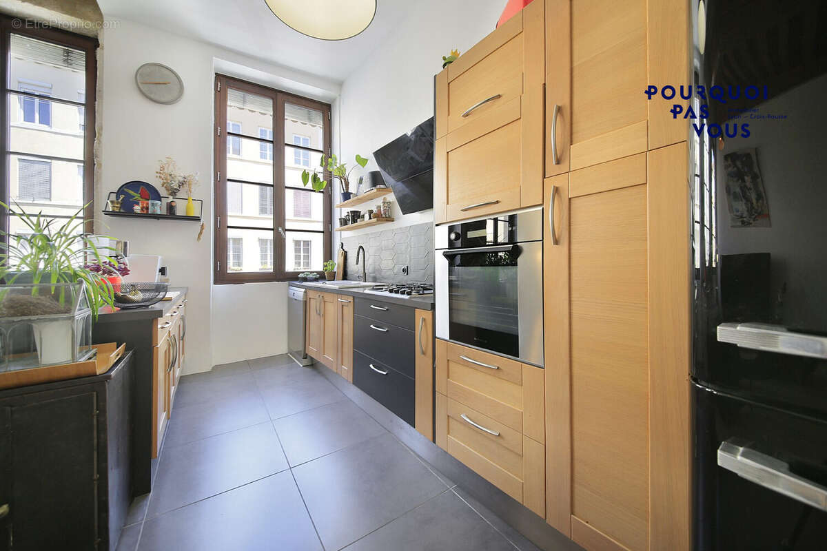 Appartement 86 m² à Lyon-4e  - photo 5