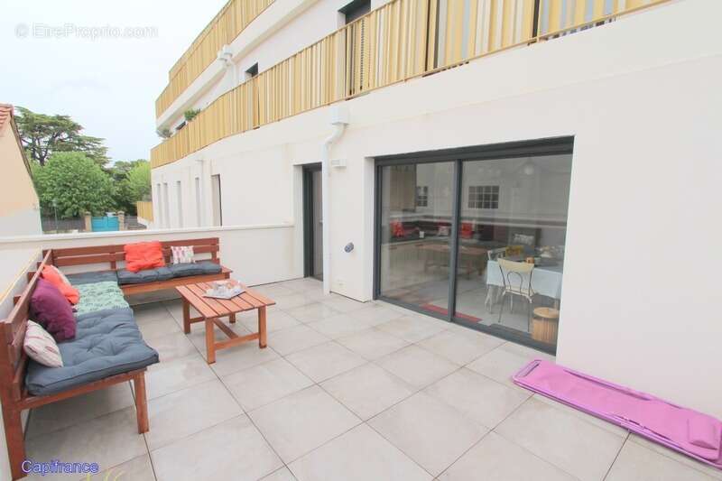 Appartement à GUILHERAND-GRANGES