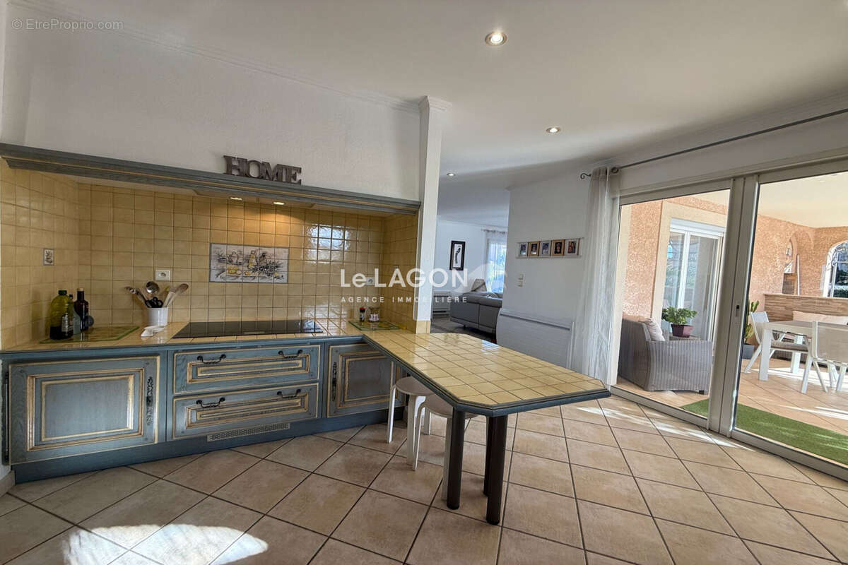 Maison à SAINT-CYPRIEN