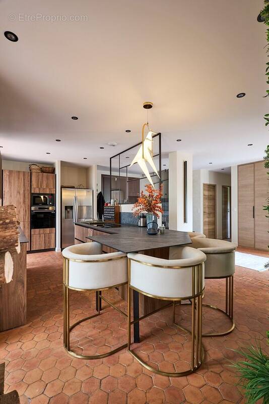 Maison à LOUVECIENNES