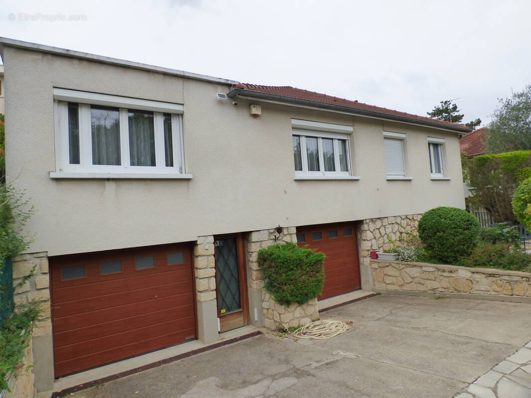 Maison à CROISSY-SUR-SEINE