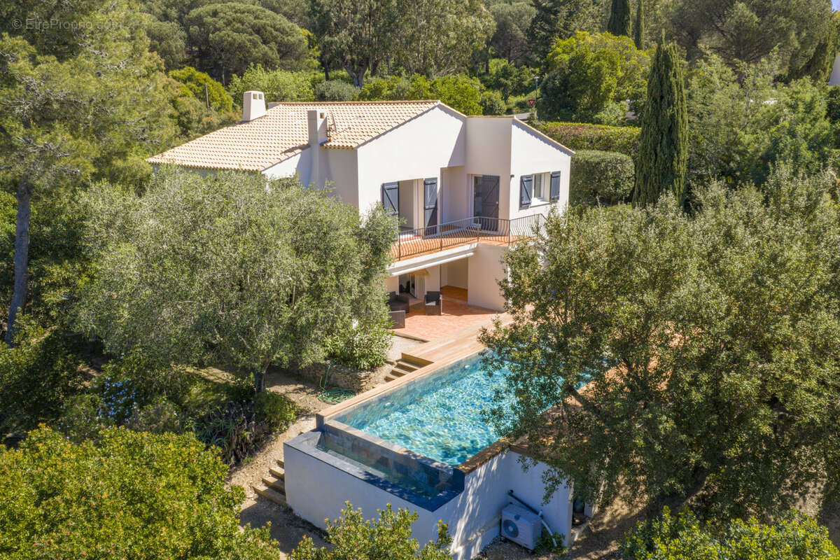 Maison à LA CROIX-VALMER