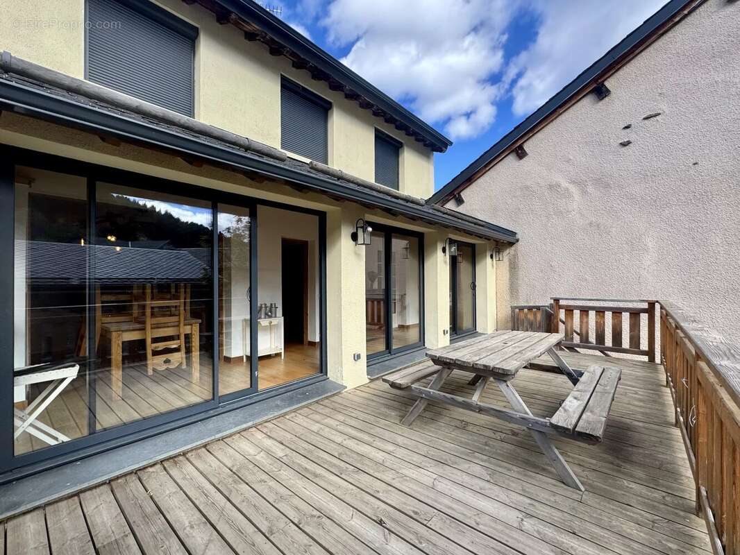 Maison à FONTRABIOUSE