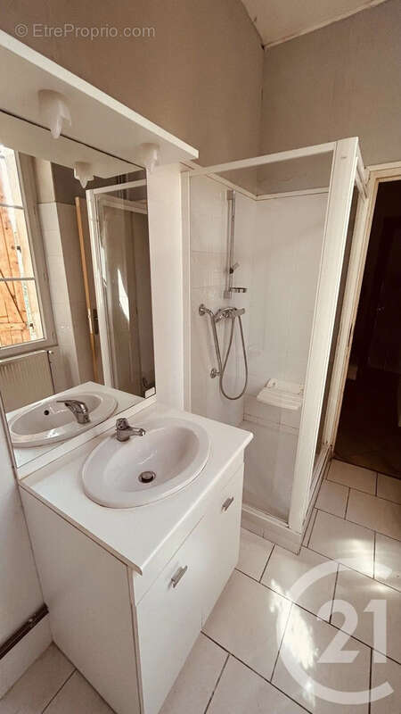 Maison 75 m² à Angouleme  - photo 4