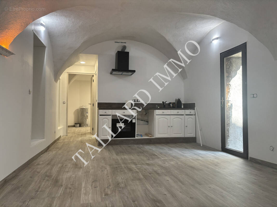 Appartement à TALLARD
