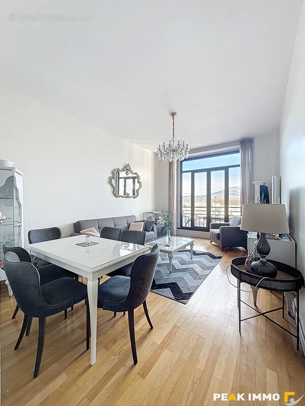 Appartement à AIX-LES-BAINS