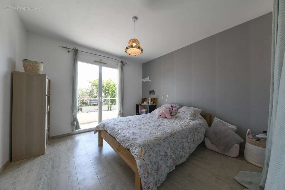 Belle villa contemporaine avec bassin à Bouillargeus en périphérie de Nîmes - photo 12