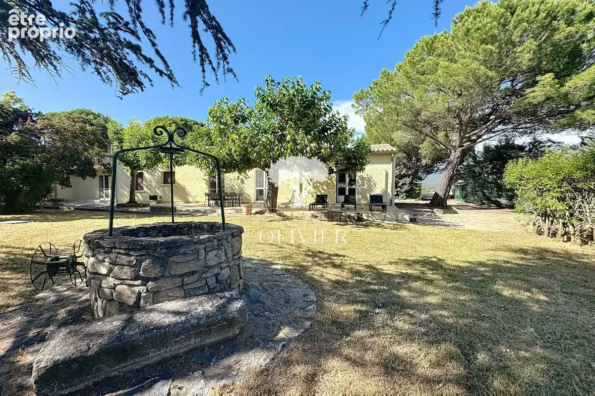 Maison à SAINT-SATURNIN-LES-APT