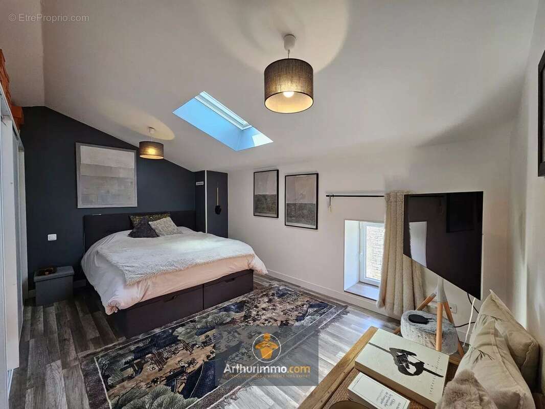 Maison à COURCON