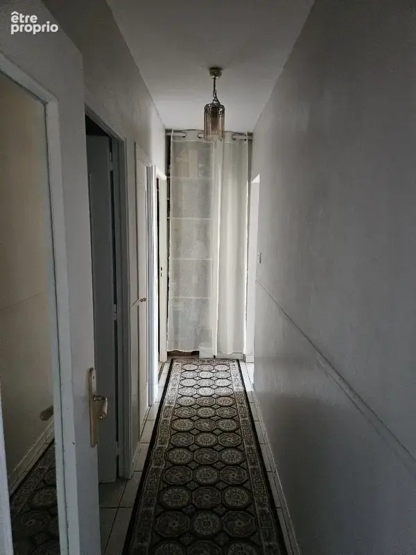 Appartement 3 pièces avec balcon, cave et stationnement - photo 11