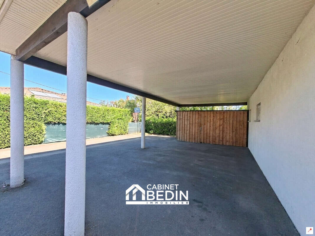 Maison 87 m² à Merignac  - photo 6