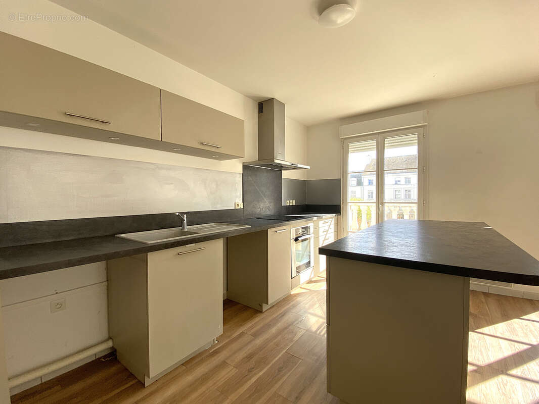 Appartement à SERRIS