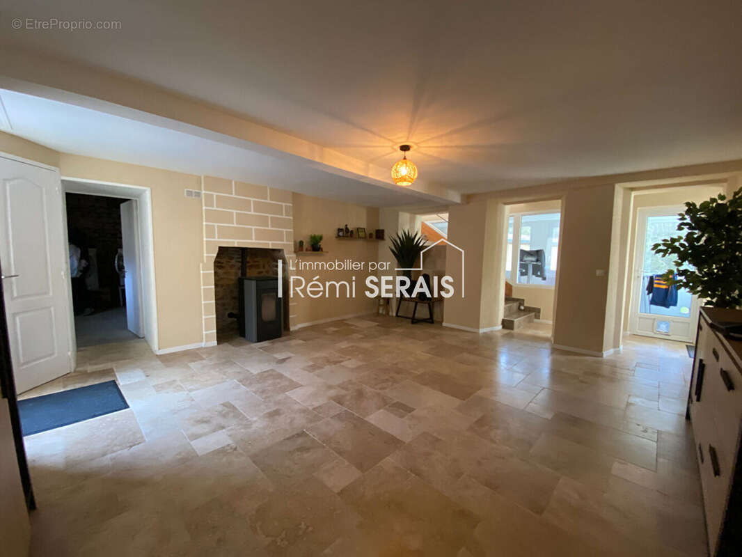 Maison à BRETTEVILLE-SUR-LAIZE