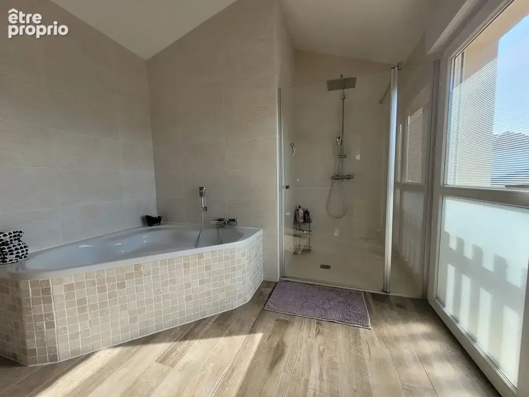 Maison 8 pièces - Les Martres de Veyre - photo 7