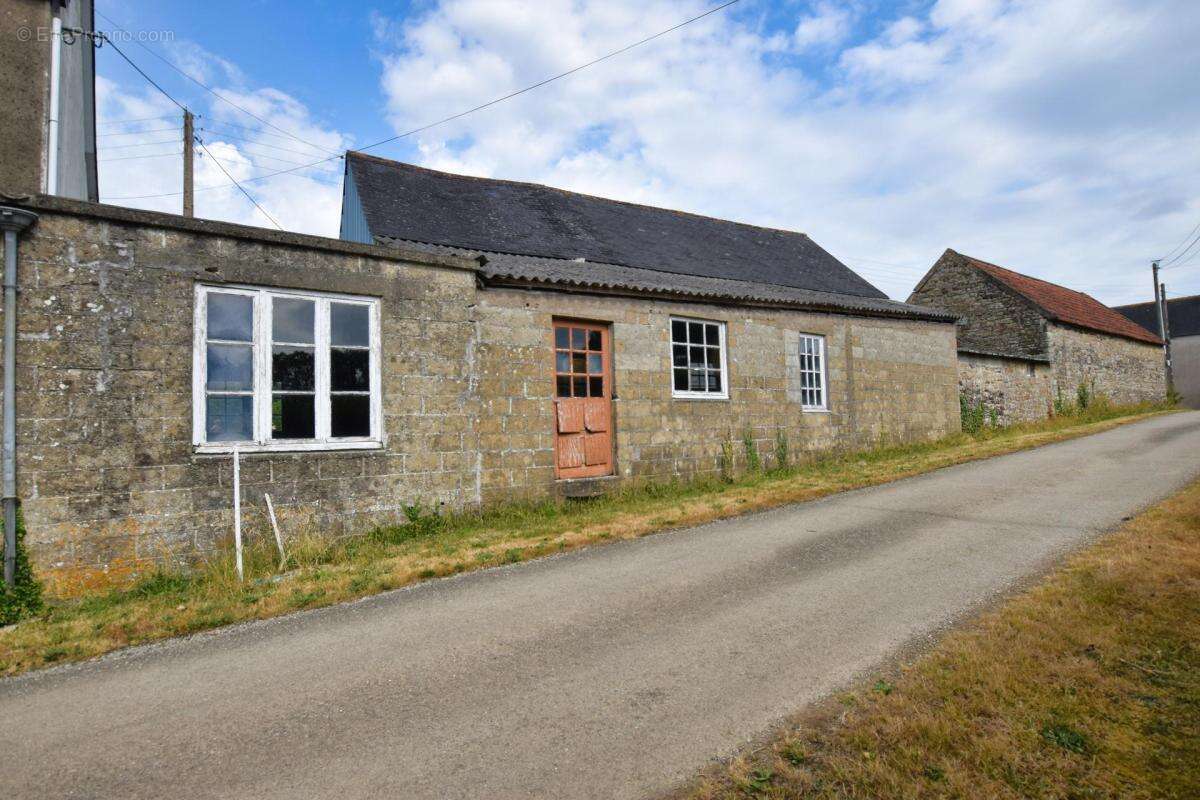 Maison, 181m2 - photo 2