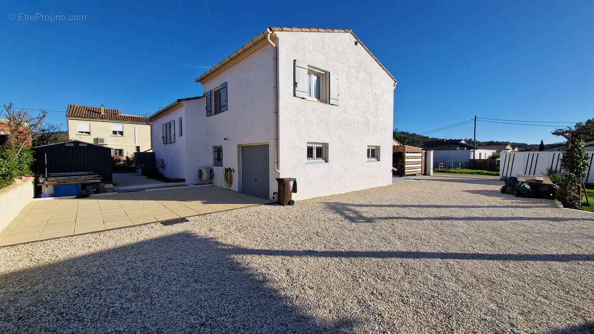 Maison à SAINT-MARTIN-DE-VALGALGUES