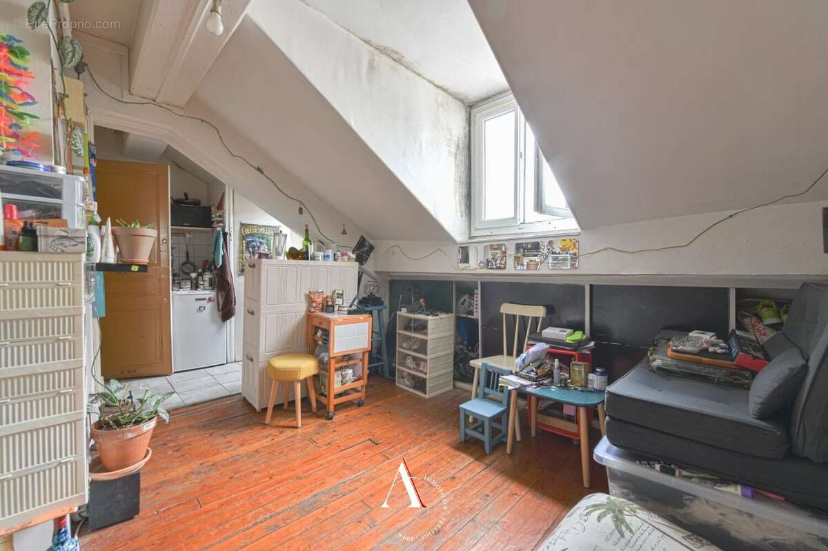 Appartement à PARIS-9E