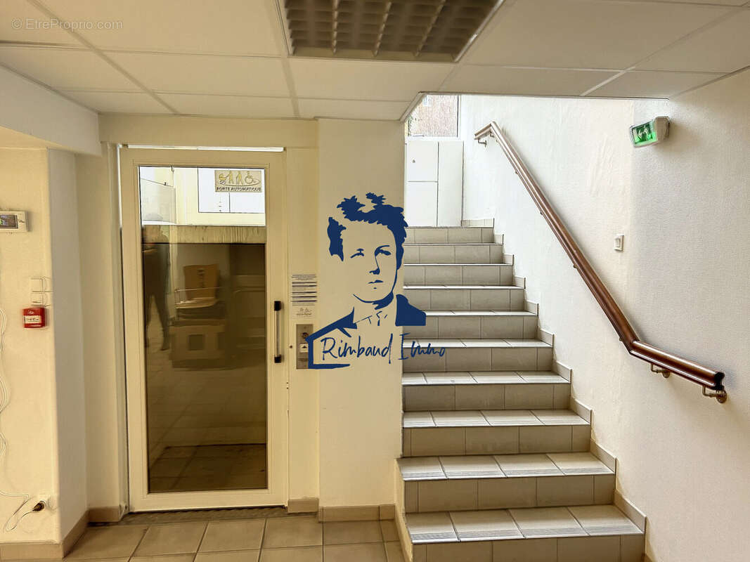 Commerce à CHARLEVILLE-MEZIERES