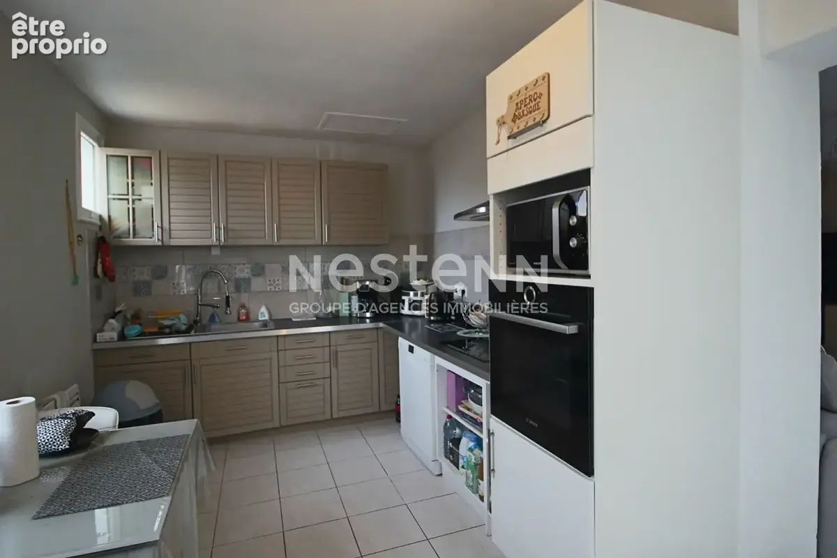 Maison donges centre ville environ 90 m2, 2 chambres,  sejour 35 m², jardin et grand garage  + dependances - photo 5