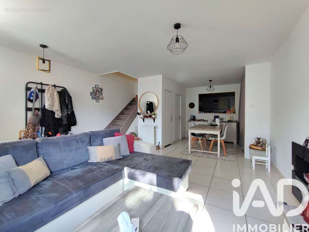 Photo 3 - Maison à OSNY