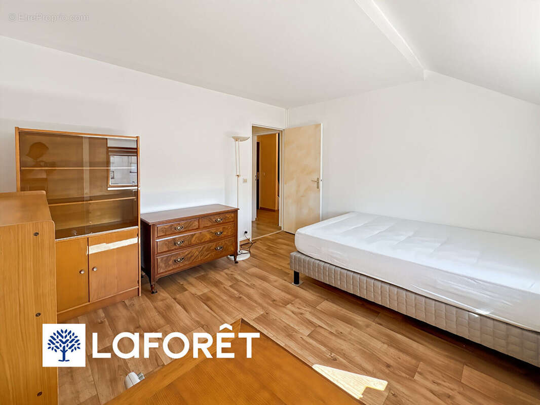 Appartement à SAVIGNY-SUR-ORGE