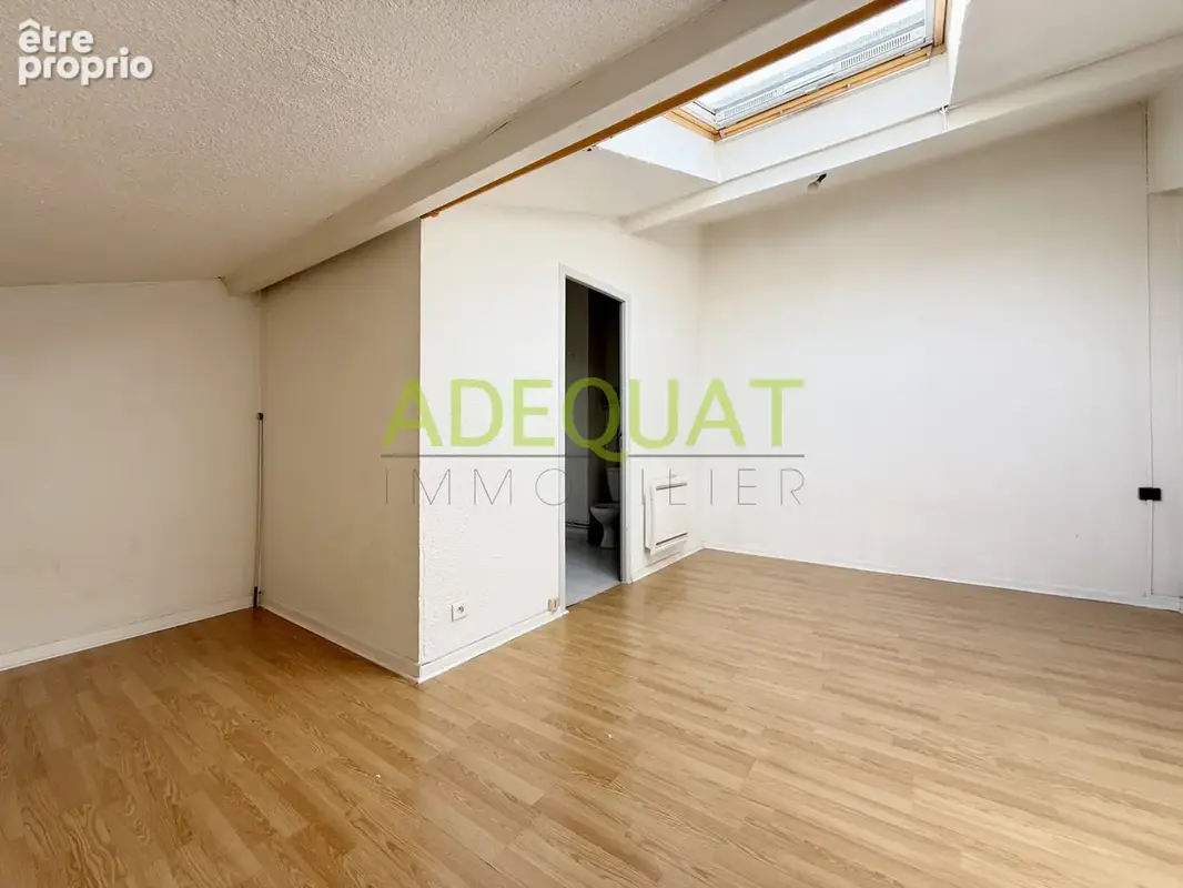 Bourgoin jallieu 'hyper centre ville' appartement de type 2 en duplex… - photo 7