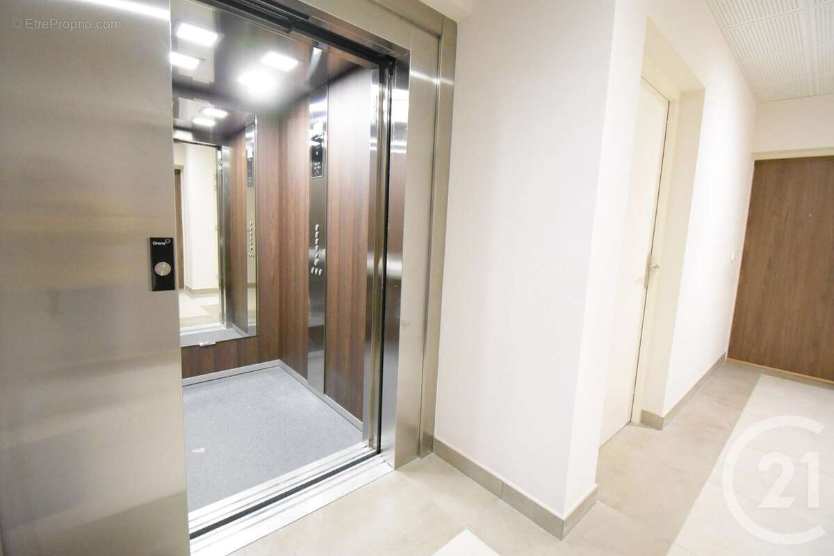 Appartement à VICHY